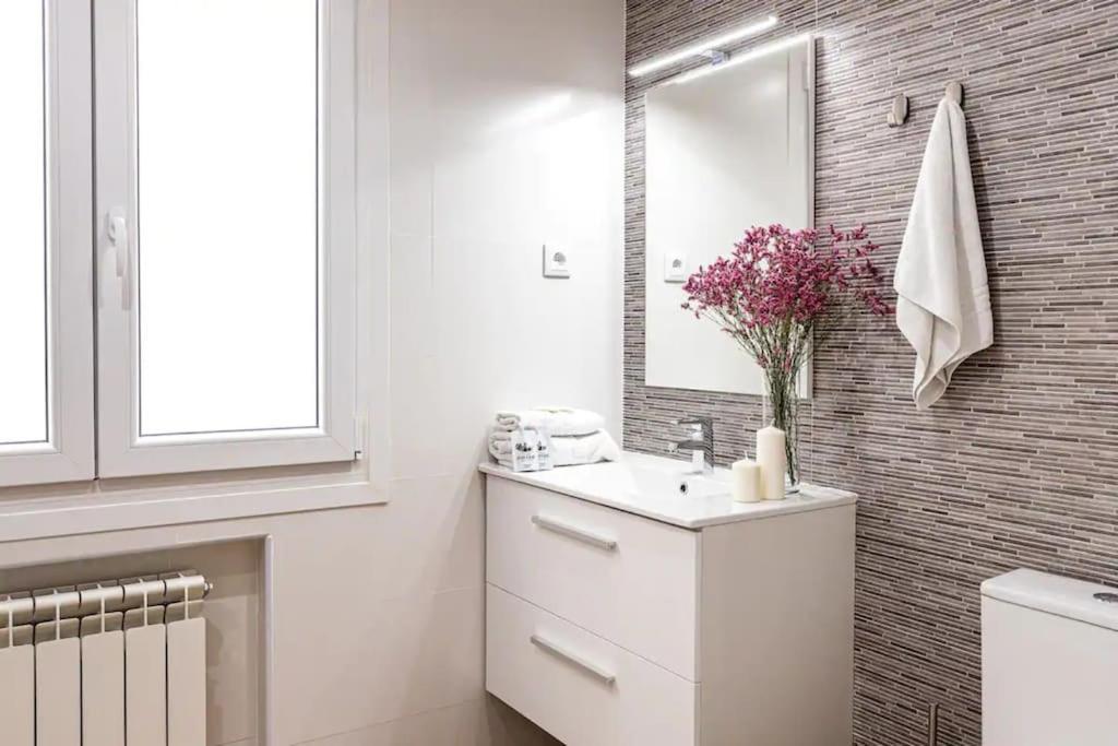 Nice Apartment Near Gran Via Val27 마드리드 외부 사진
